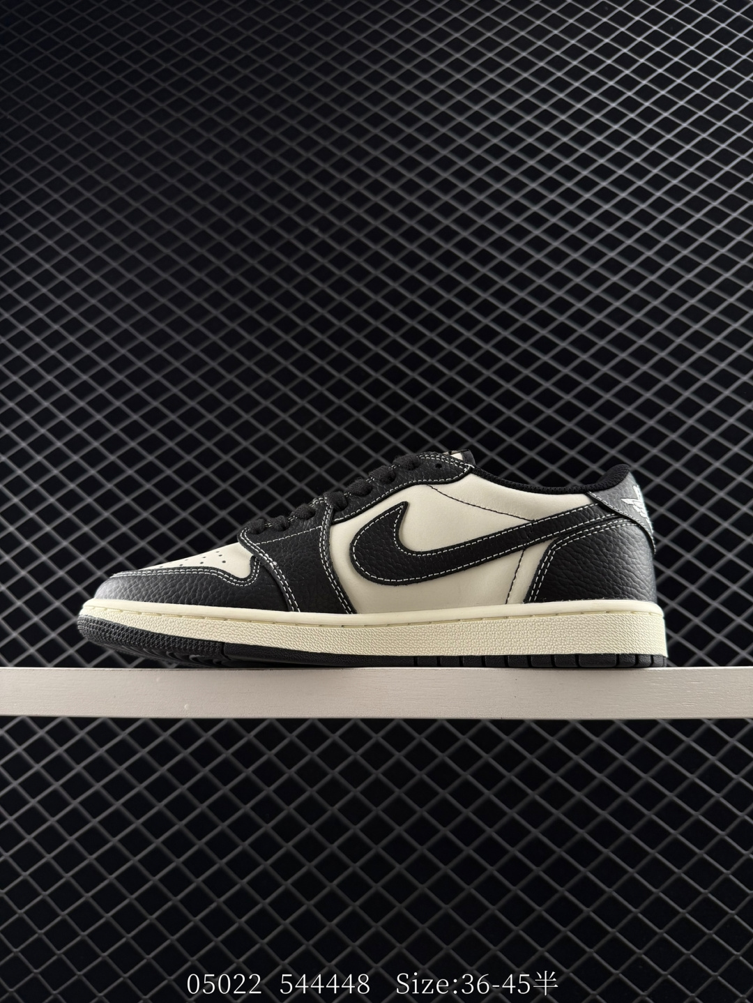 Travis Scott x Air Jordan 1 ” Reverse Mocha “